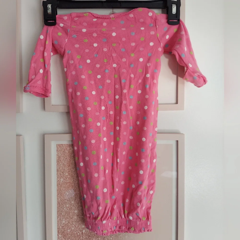 🎁 10/$25  Pink sleep dress with mitt hands,  0-3 months